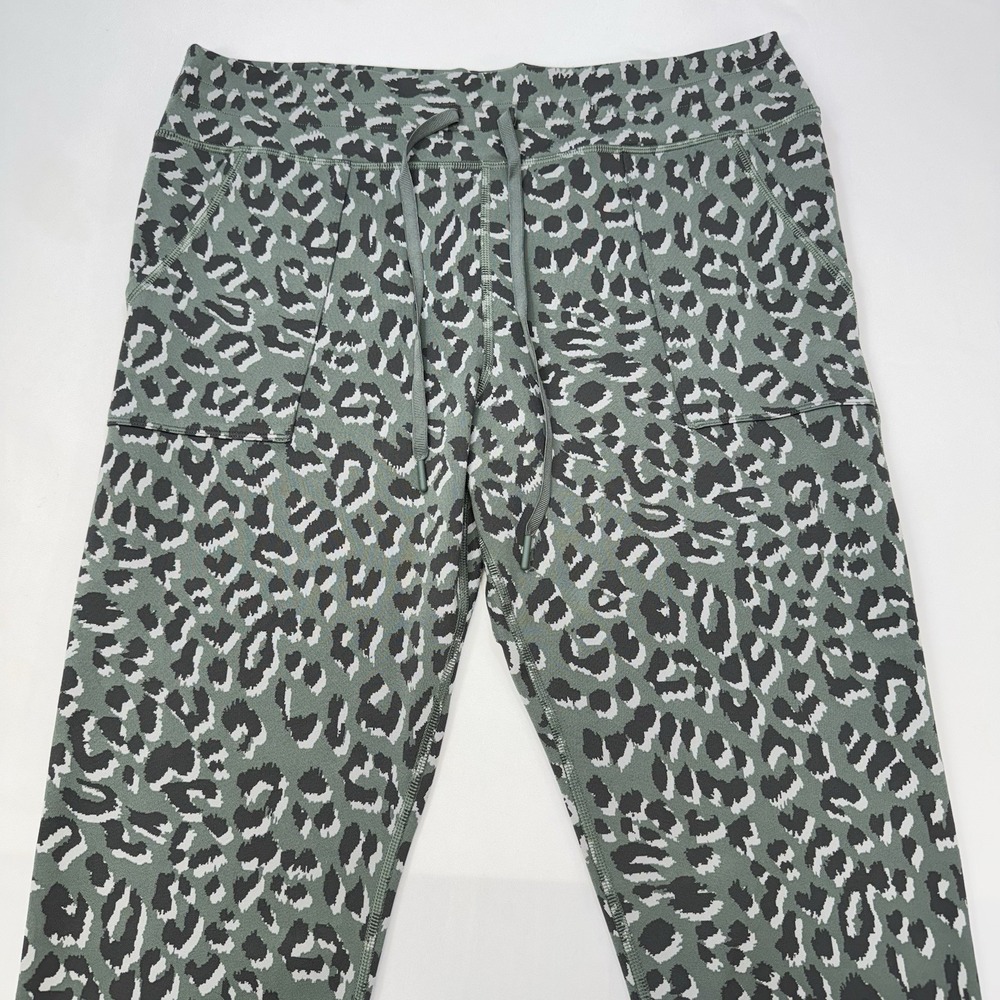 Aerie Offline‎ Green Leopard Animal Print Stretch Joggers Women's Size XXL - Picture 3 of 11